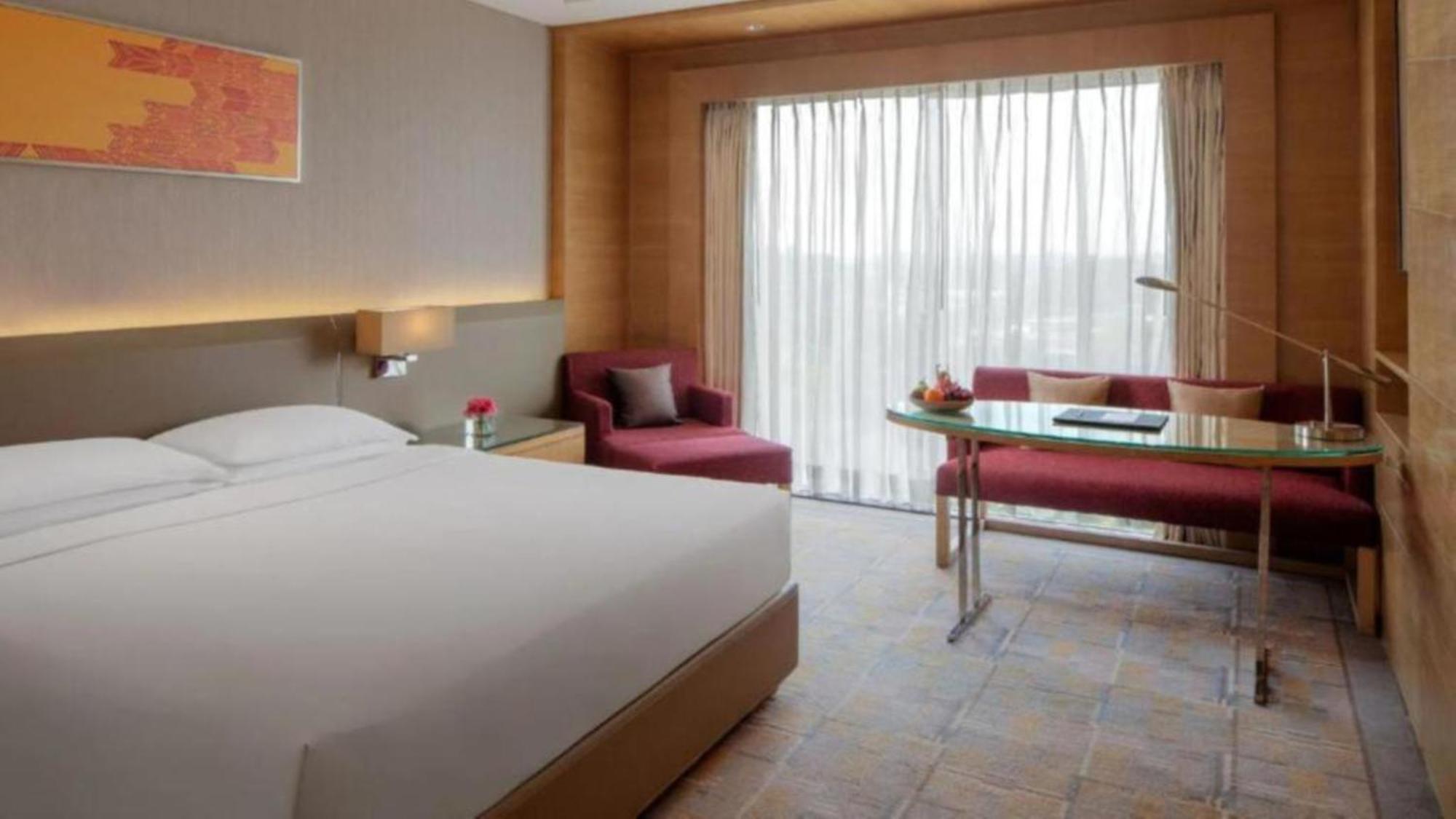 Hotel Seven Inn Near Delhi Airport Nuova Delhi Esterno foto